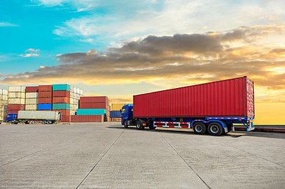 货运卡车 现代经济的大动脉